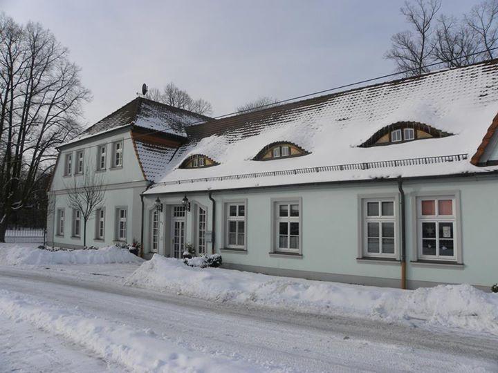 Internat Schloss Spiegelberg Bed and Breakfast Neustadt  Buitenkant foto